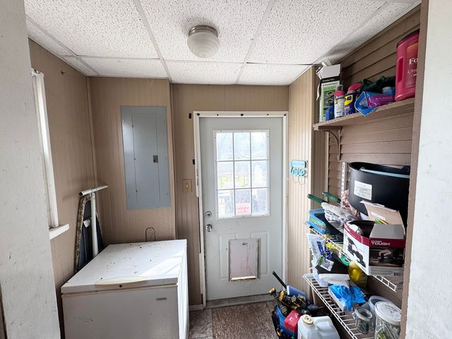 325 W Porter Street, Salem, IL 62881