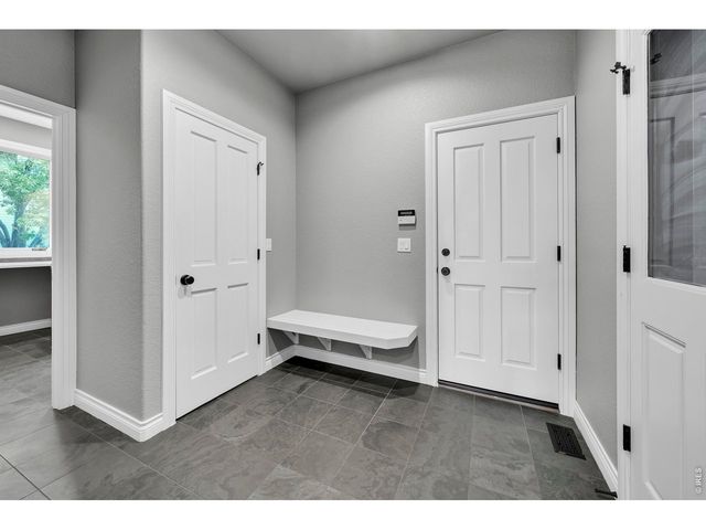 7237 Spring Creek Cir, Niwot, CO 80503