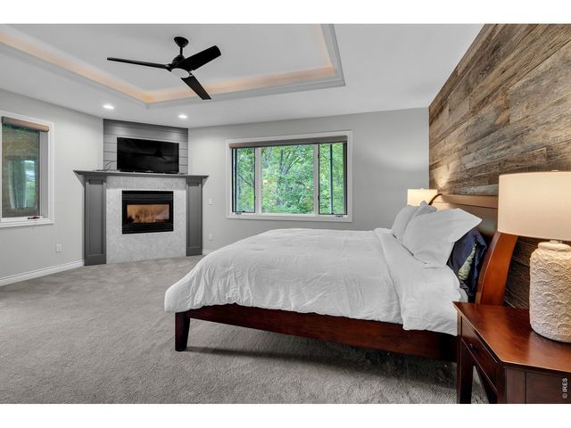 7237 Spring Creek Cir, Niwot, CO 80503