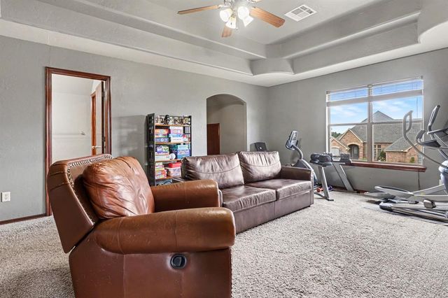 15606 Claremont Boulevard, Edmond, OK 73013