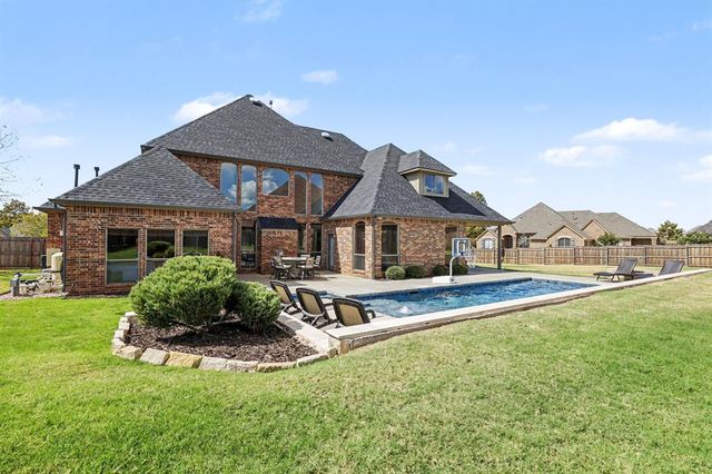15606 Claremont Boulevard, Edmond, OK 73013