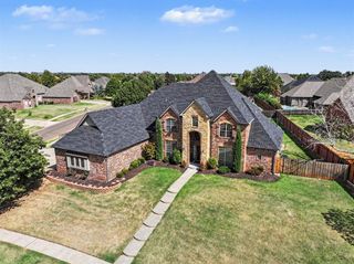 15606 Claremont Boulevard, Edmond, OK 73013