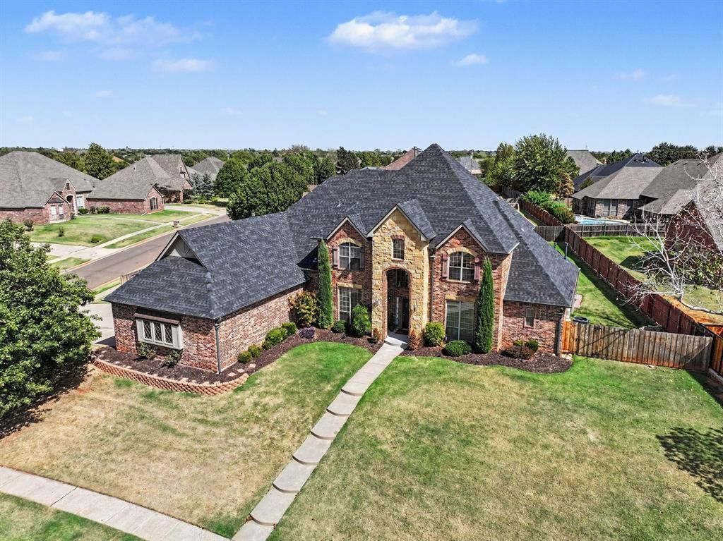 15606 Claremont Boulevard, Edmond, OK 73013