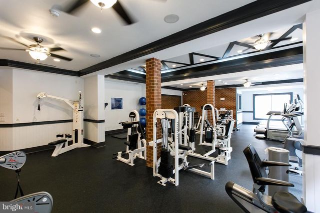175 Yellowstone Dr Apt 202, Charlottesville, VA 22903