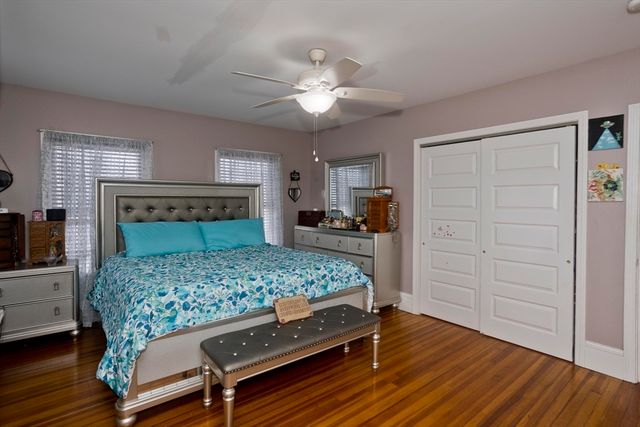 29 Eddywood St, Springfield, MA 01118