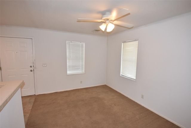 10010 Sugarvine Lane, Tomball, TX 77375