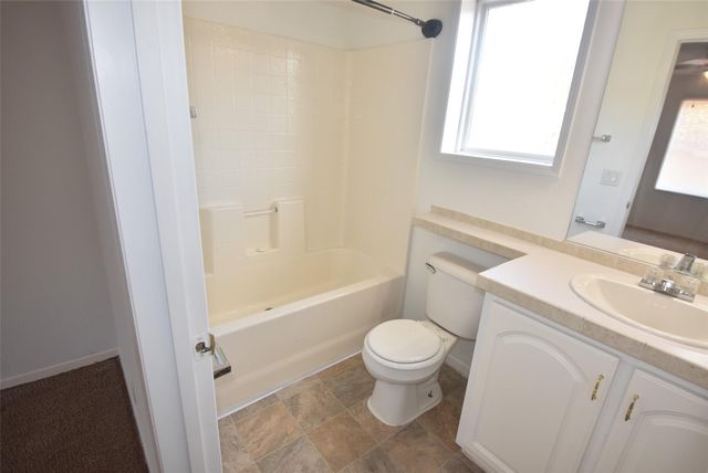 10010 Sugarvine Lane, Tomball, TX 77375