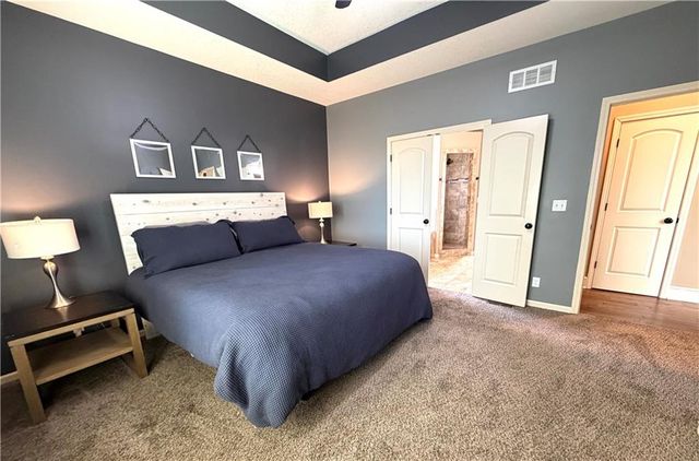 561 N Evergreen Street, Gardner, KS 66030