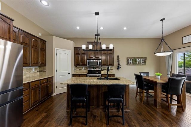 561 N Evergreen Street, Gardner, KS 66030