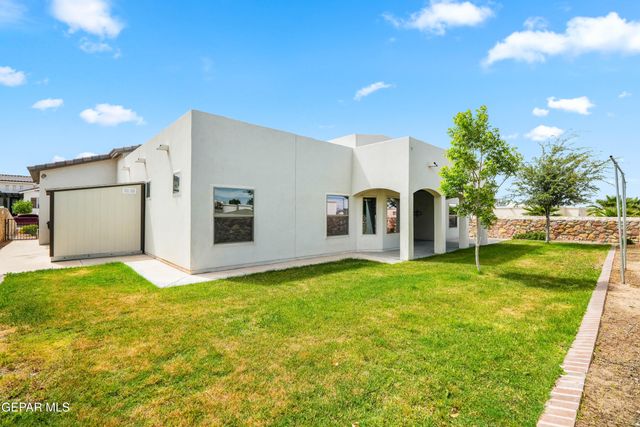 12305 FRESHWATER Drive, Horizon City, TX 79928