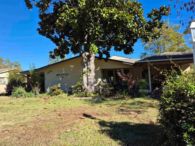 15 Phyllis Court, Jacksonville, AR 72076