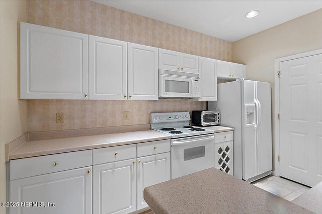 10901 BURNT MILL Road, 1005, Jacksonville, FL 32256