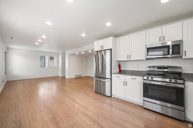 70 E WEEKES WAY, Clearfield, UT 84015