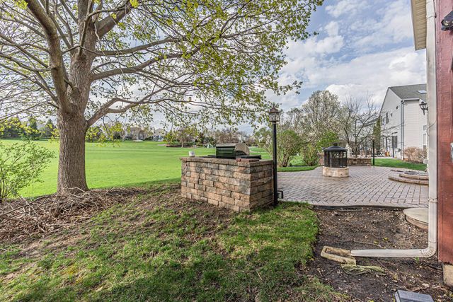 1171 HEAVENS GATE, Lake In The Hills, IL 60156