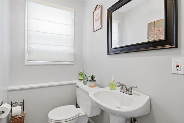 88 Mont Morency Drive, Greece, NY 14612