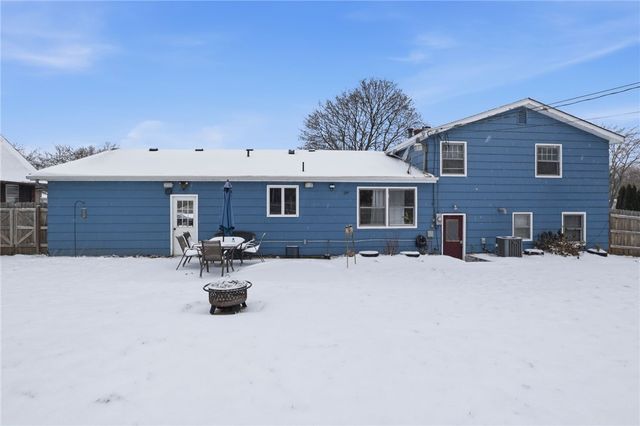 88 Mont Morency Drive, Greece, NY 14612