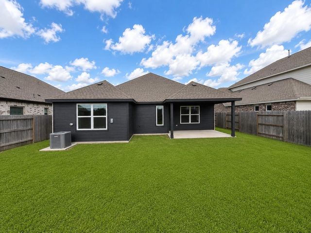 21410 Blue Oak Drive, Waller, TX 77484