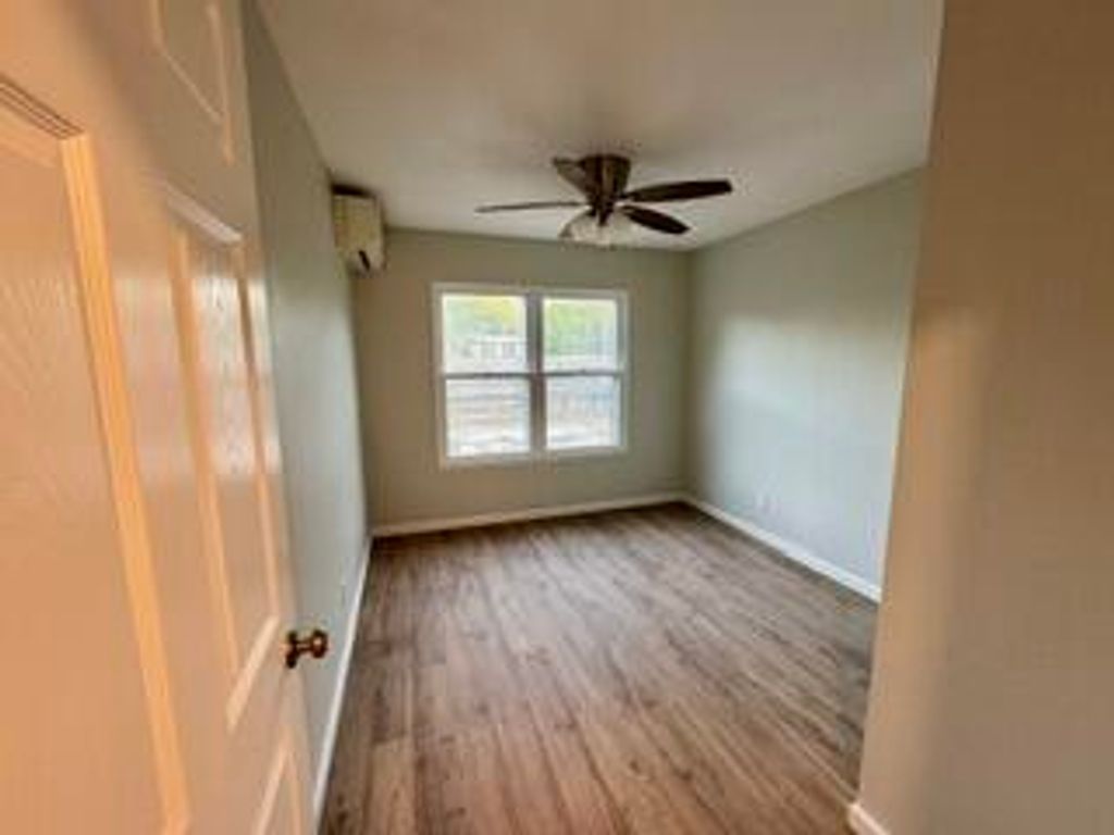 Image 19 of property listing at 3211 N Oakes Street, San Angelo, TX 76903
