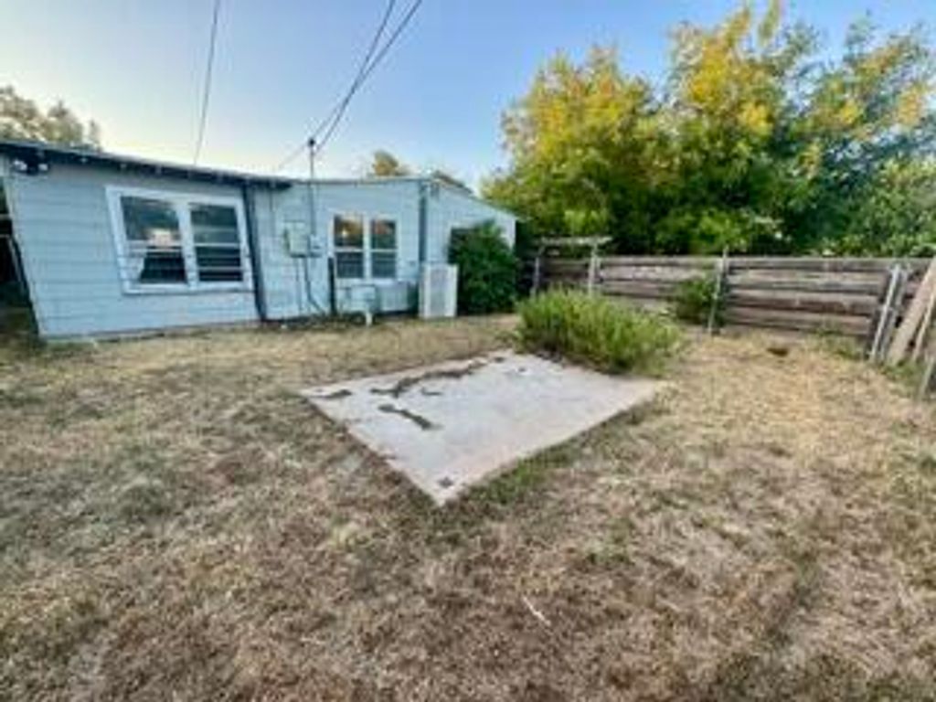 Image 31 of property listing at 3211 N Oakes Street, San Angelo, TX 76903