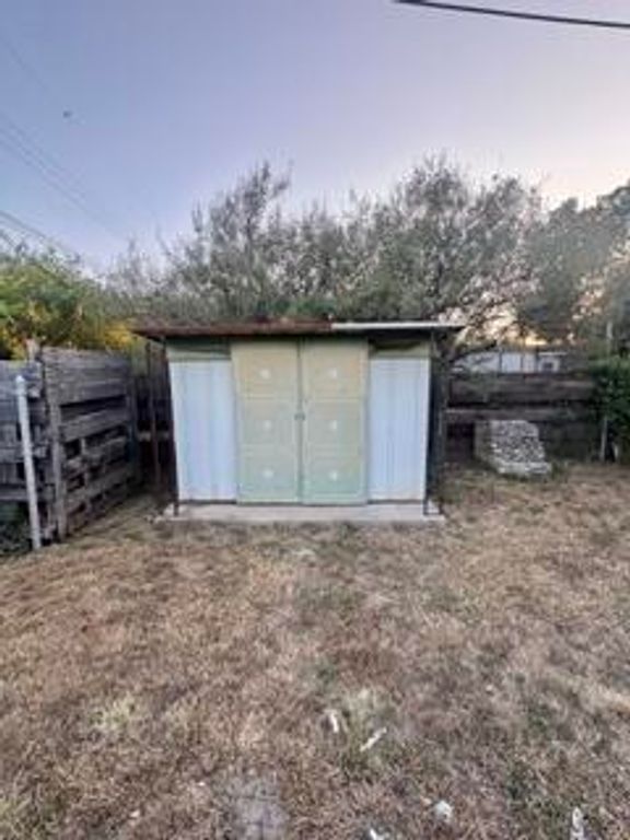 Image 34 of property listing at 3211 N Oakes Street, San Angelo, TX 76903