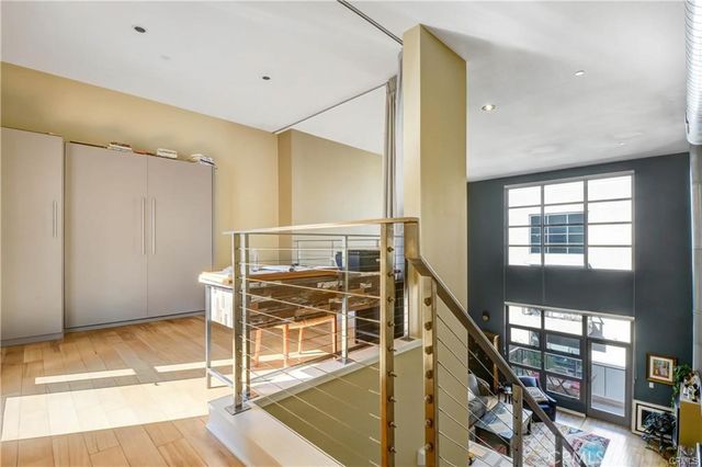 133 The Promenade N 411, Long Beach, CA 90802