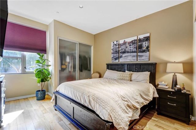 133 The Promenade N 411, Long Beach, CA 90802