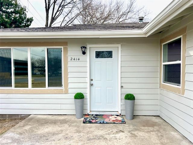 2414-16 Jasu Drive, Lawrence, KS 66046