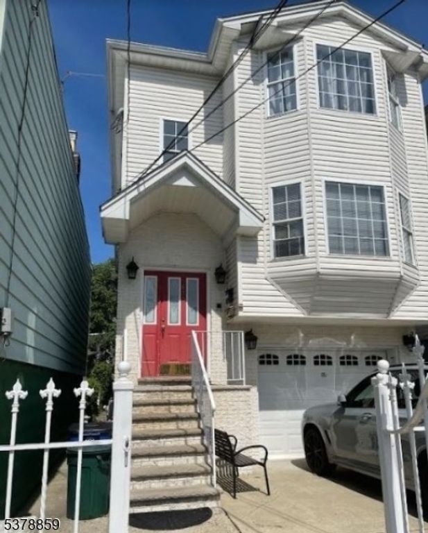 610 N 9Th St, Newark City, NJ 07107