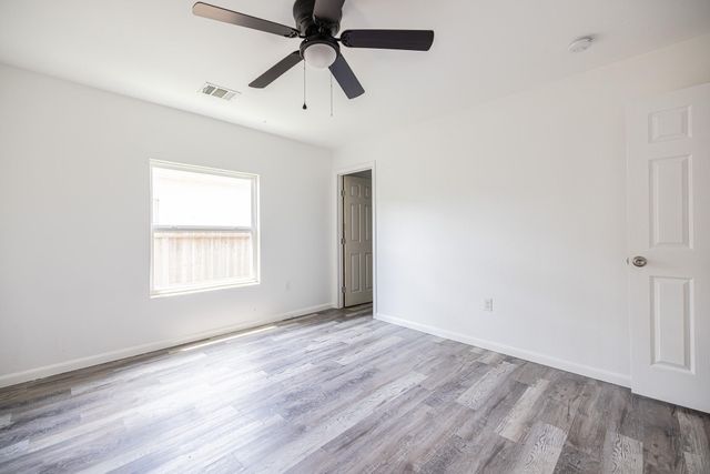 11938 Greenglen Drive, Houston, TX 77044