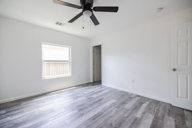 11938 Greenglen Drive, Houston, TX 77044