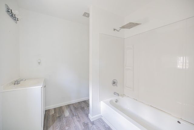 11938 Greenglen Drive, Houston, TX 77044