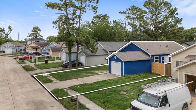 11938 Greenglen Drive, Houston, TX 77044