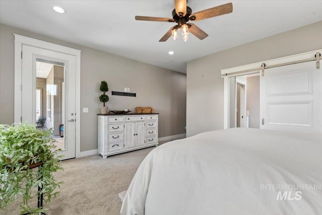2889 E Columbus River Court, Nampa, ID 83686