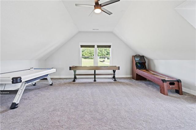 1703 SW Hawes Lane, Oak Grove, MO 64075