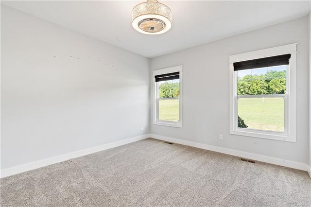 1703 SW Hawes Lane, Oak Grove, MO 64075