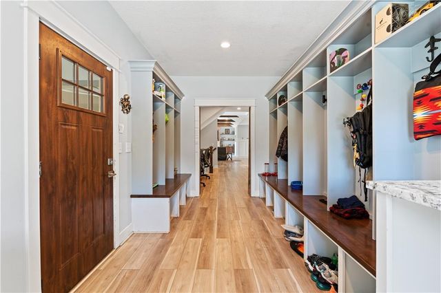 1703 SW Hawes Lane, Oak Grove, MO 64075