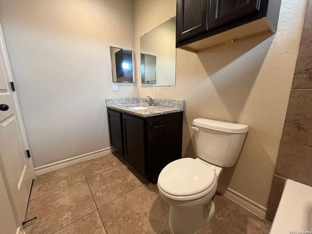 6414 Luglio Ln Unit 101, San Antonio, TX 78233