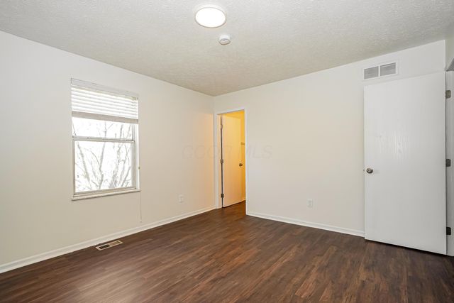 6768 Fallon Lane, Canal Winchester, OH 43110