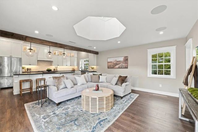 11 Sorrel Lane, Rolling Hills Estates, CA 90274