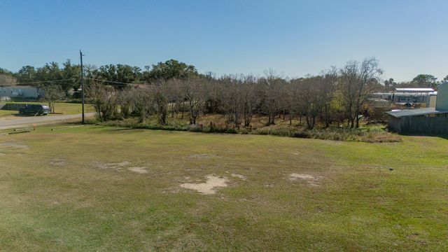 NA 5th Street, San Leon, TX 77539