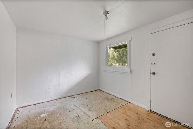 12413 Canyon Road, Puyallup, WA 98373