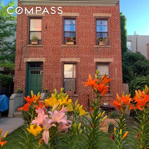 259 8th Street, New York City, NY 11215