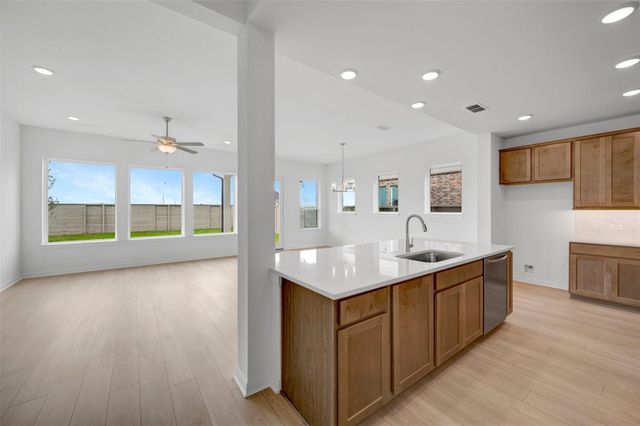 7133 Salt Dome Drive, League City, TX 77546
