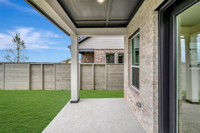 7133 Salt Dome Drive, League City, TX 77546