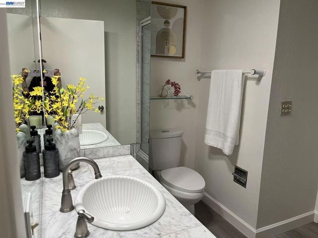 536 Golf Club Rd, Pleasant Hill, CA 94523