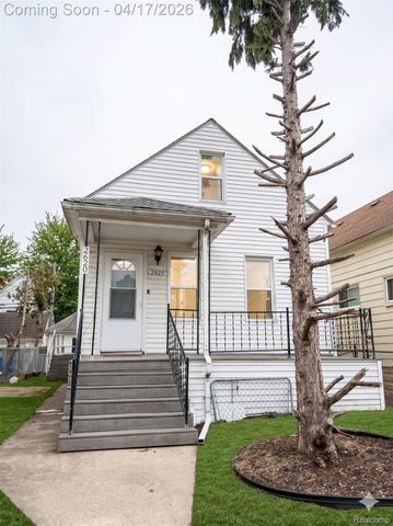 2620 Botsford Street, Hamtramck, MI 48212