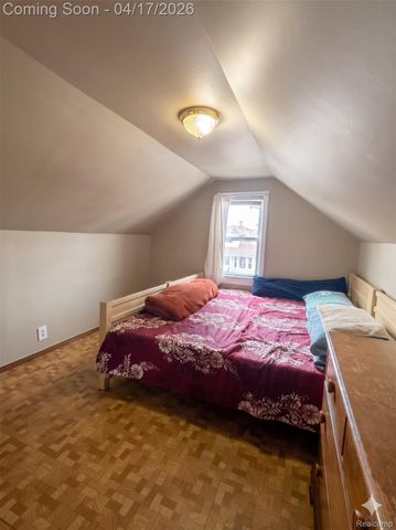 2620 Botsford Street, Hamtramck, MI 48212