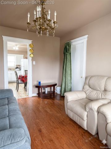 2620 Botsford Street, Hamtramck, MI 48212