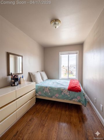 2620 Botsford Street, Hamtramck, MI 48212