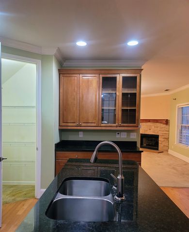 818 Moore Road, Quincy, FL 32351